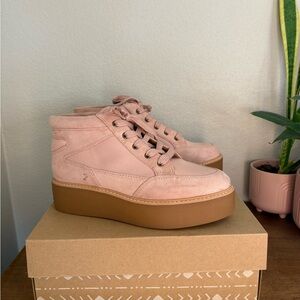 Zodiac Women's Pink Platform Sneakers